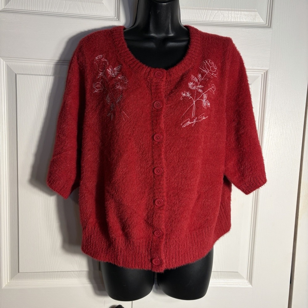 Torrid Marilyn Monroe Red Eyelash Knit Cardigan Women 3 Rose Embroidered Sweater